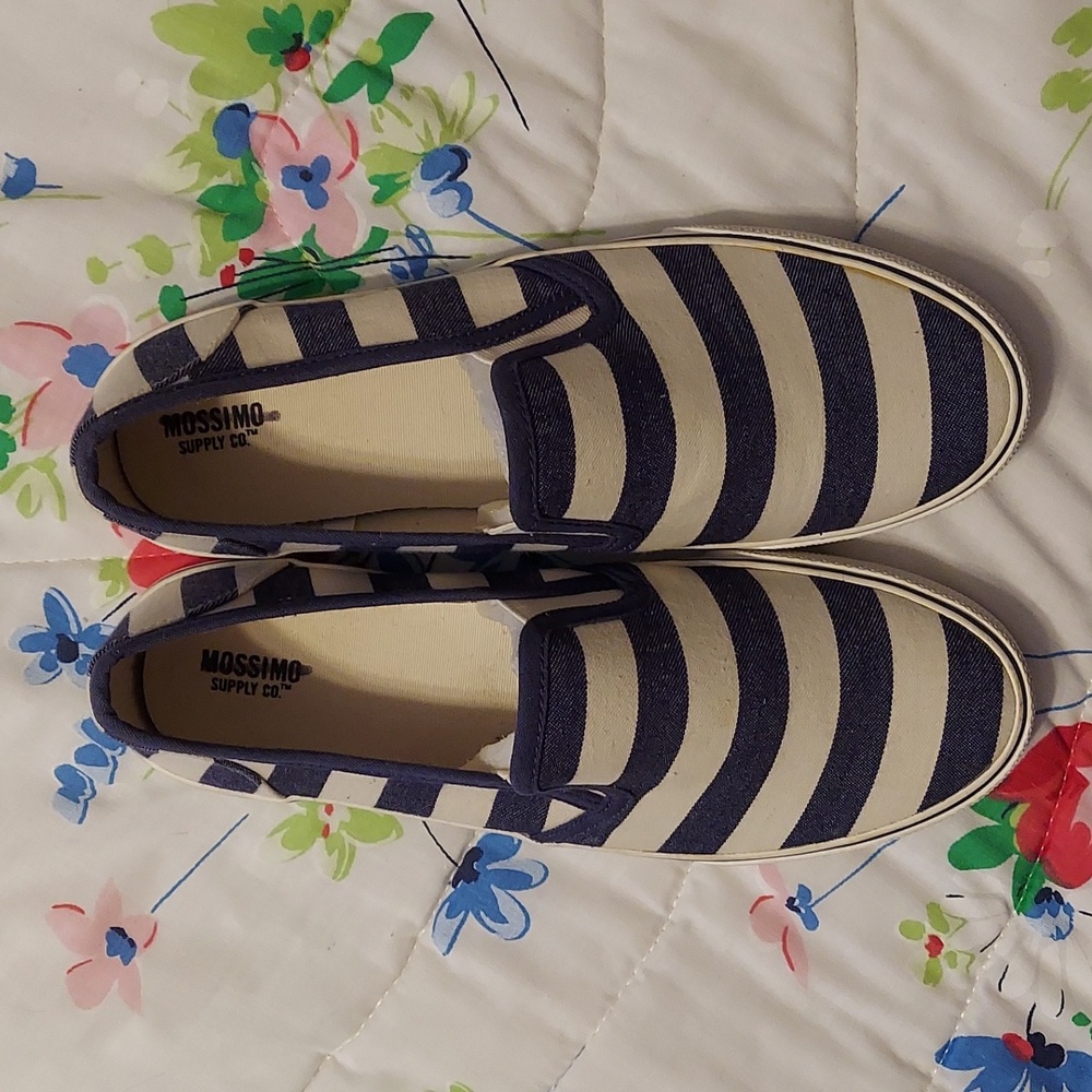 Women's sneakers